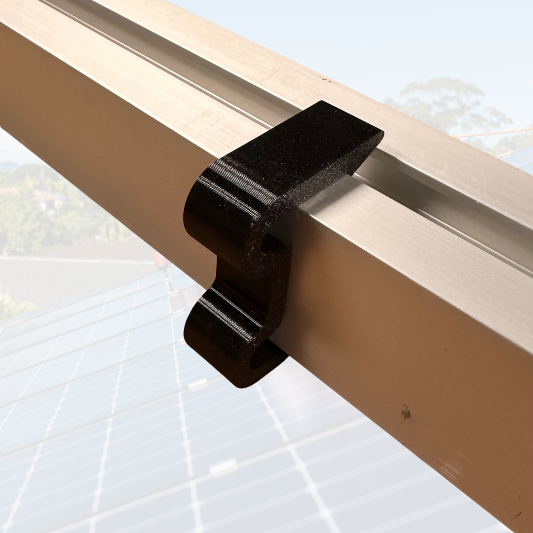 PV/Solar Kabelhalter für 40×40 mm Profil — robuster Halter für saubere, sichere Kabelverlegung - PV-Dachurchführungen.de